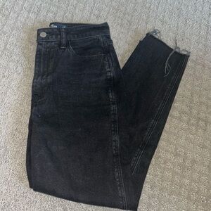 Hollister Ultra High Rise Mom Jeans Vintage Stretch Women’s